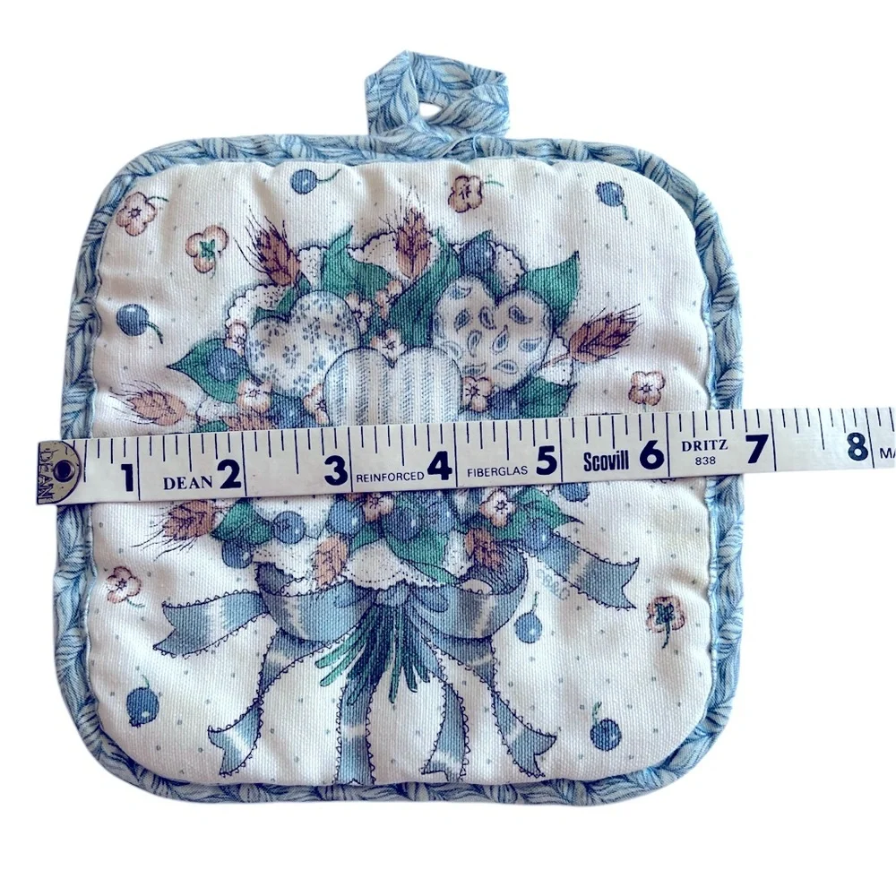 Vintage Kitchen Towels Featuring a Blue/Green/Brown Hearts and Ribbon Bouquet.
